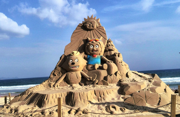 清水湾缤纷多彩的沙雕